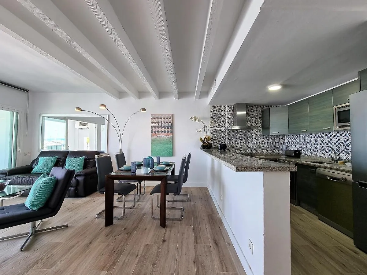 Apartment 2 Bedroom Frontline Puerto Banus Best Views Rdr299 Marbella